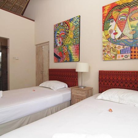 Bamboo Moon Villas Sanur Esterno foto