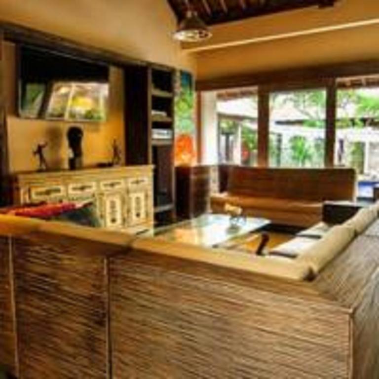 Bamboo Moon Villas Sanur Esterno foto
